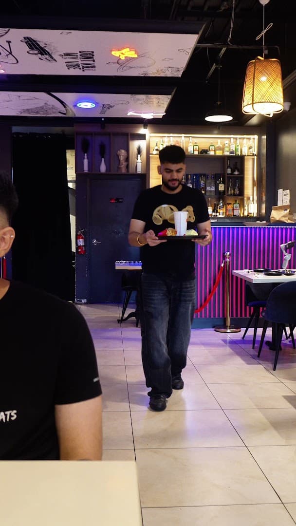 Unplugged Cafe & Bar | Authentic Indian & Hakka Restaurant in Scarborough 2