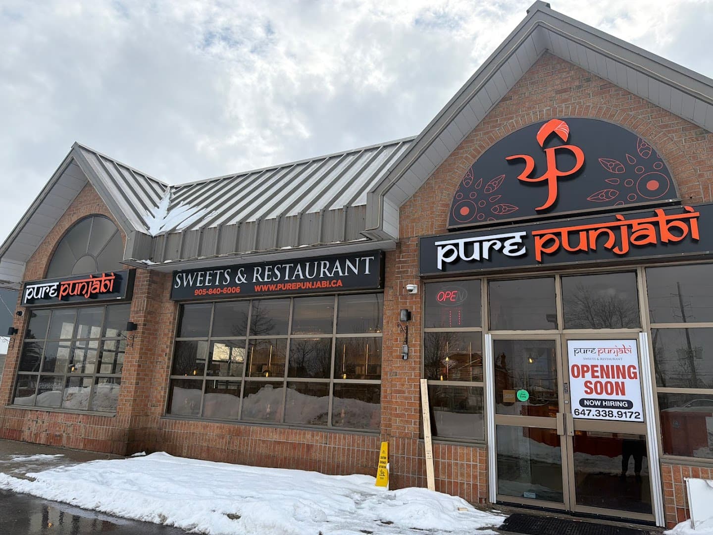 Pure Punjabi Sweets & Restaurant (Brampton Hurontario) 1