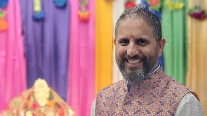 Pandit Tarun Devgan ( Licensed wedding officiant)