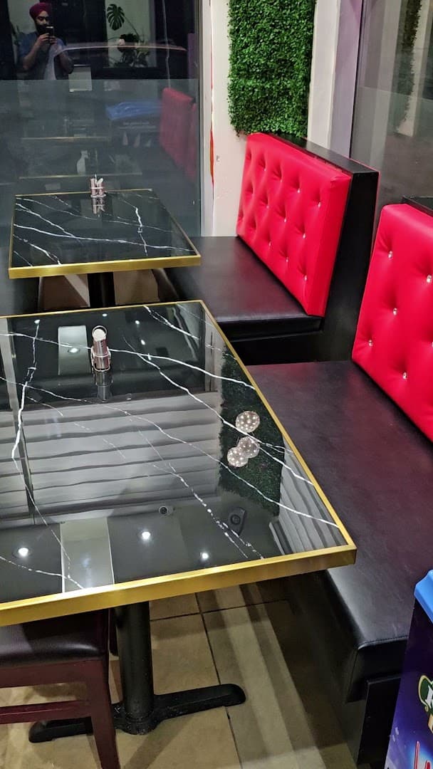 Maharaja Cakes Sweets and Eats l 100% pure vegetarian indian punjabi restaurant 2