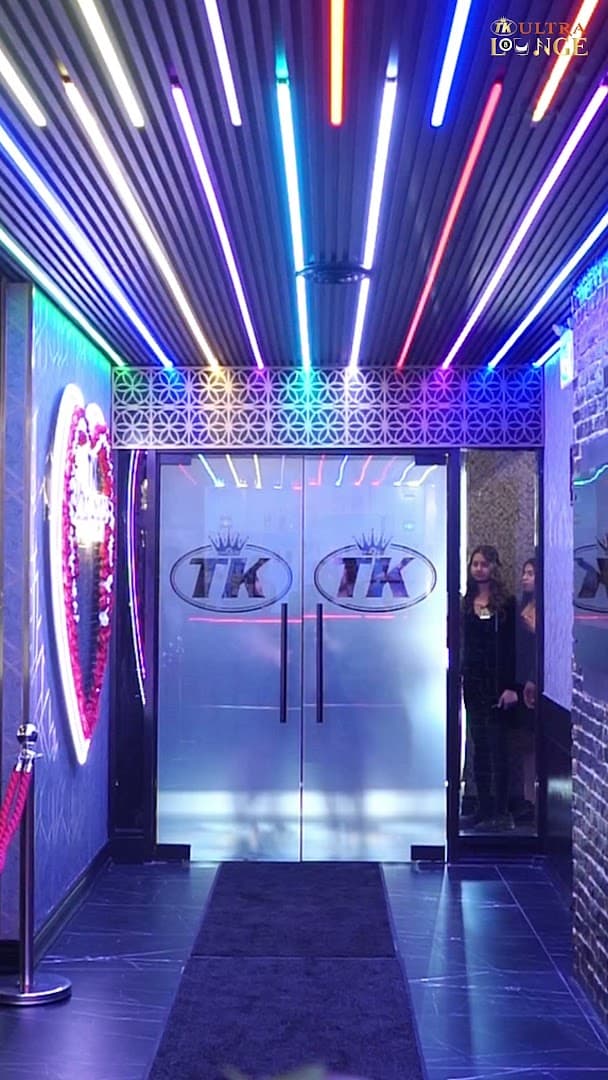 TK Ultra Lounge (Indian Fine Dine Restaurant in Mississauga) 2