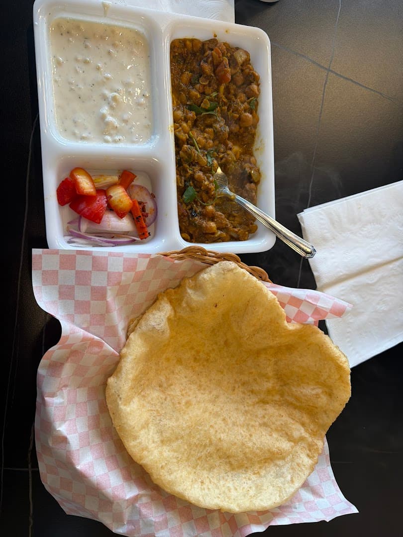 Pure Punjabi Sweets & Restaurant (Brampton Hurontario) 4