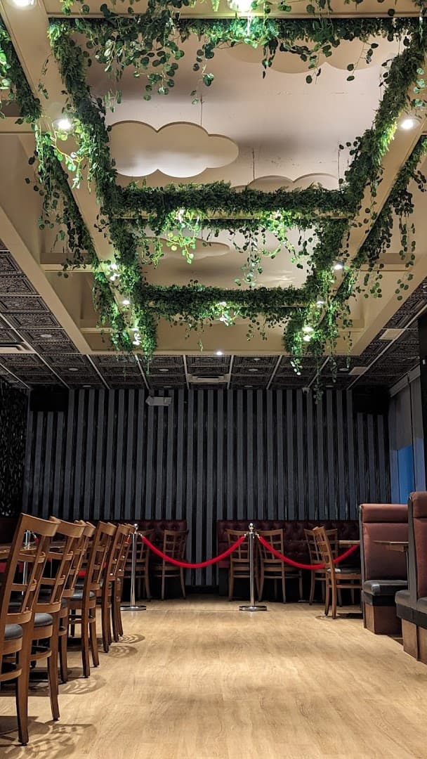 Bombay Bhel - Indian Restaurant 6