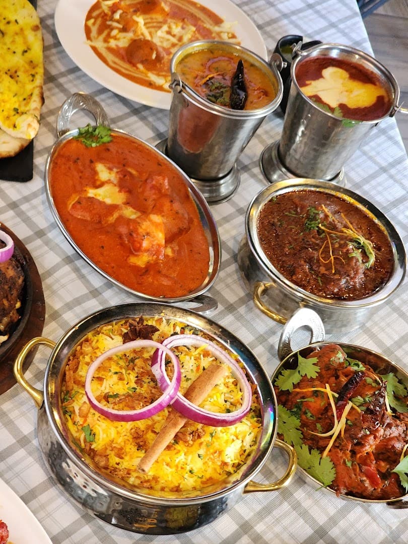 7 Spice Bistro – Authentic Indian Restaurant | Hakka Cuisine | Catering service | Food Truck Catering Brampton 3